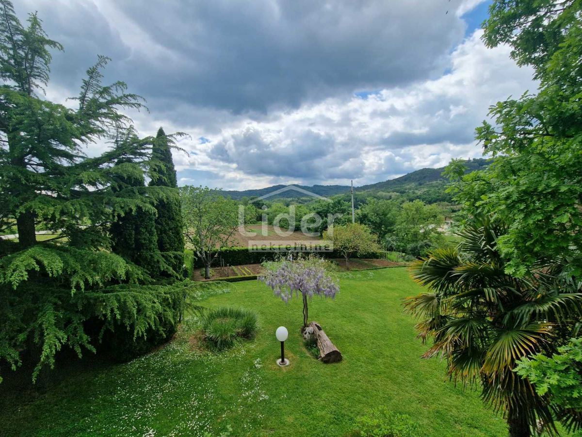 Hiša Zarečje, 196m2