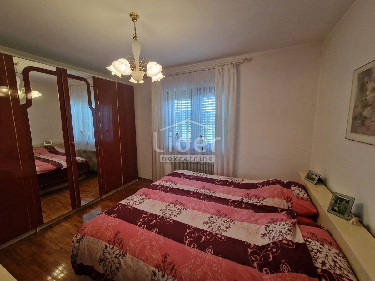 Hiša Zarečje, 196m2