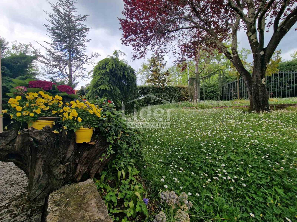 Hiša Zarečje, 196m2