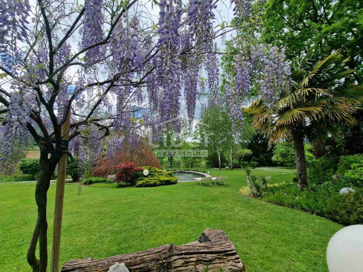 Hiša Zarečje, 196m2