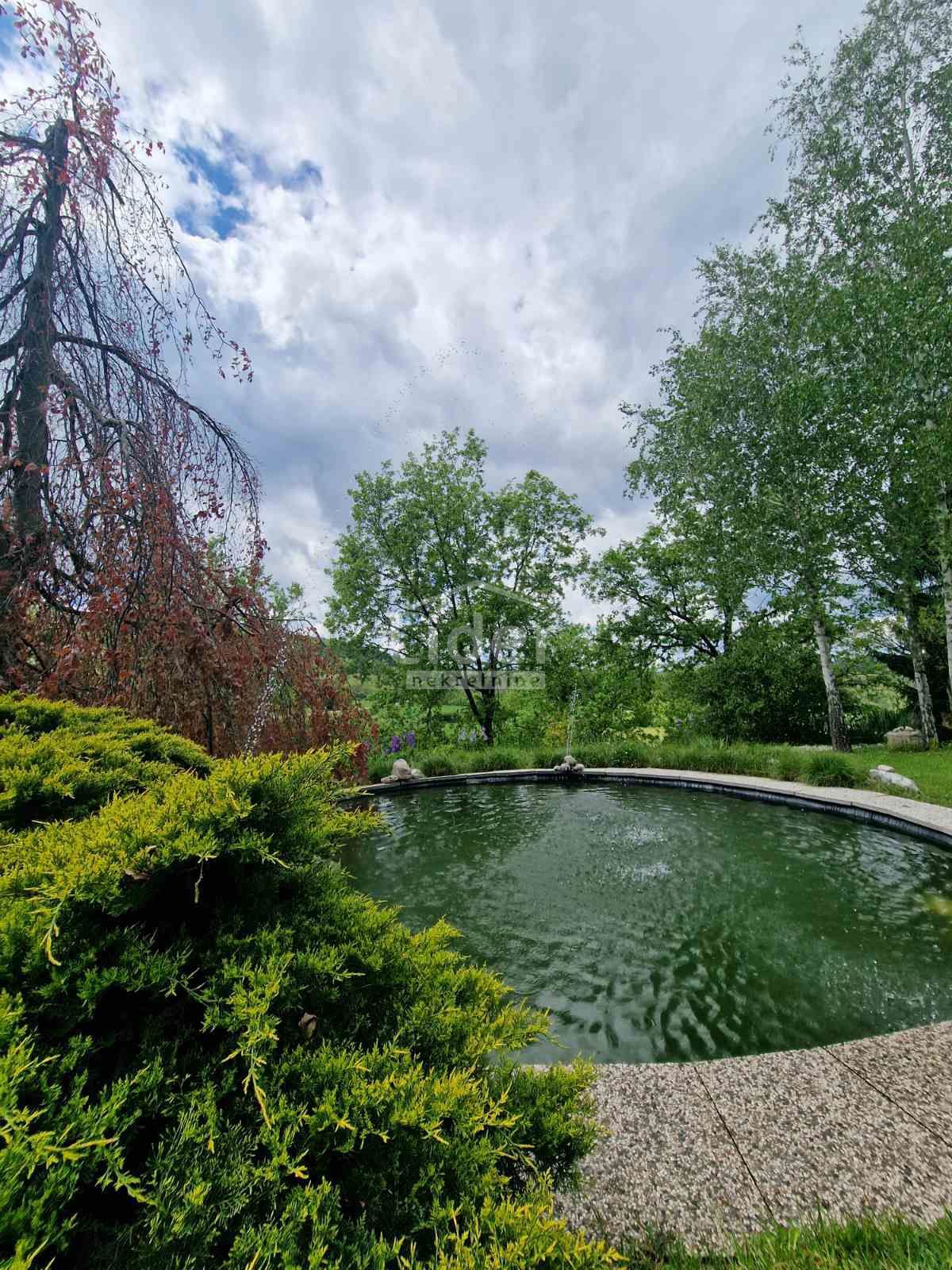 Hiša Zarečje, 196m2