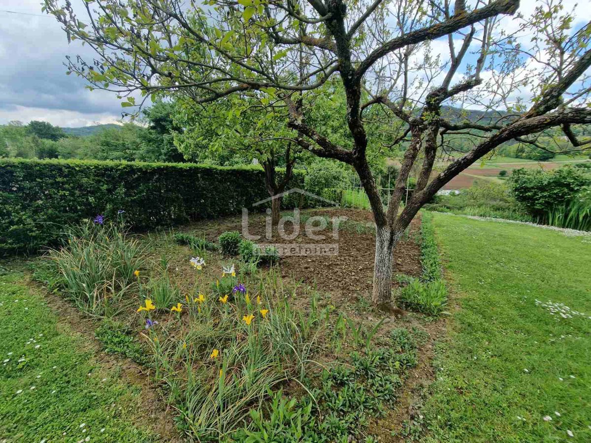 Hiša Zarečje, 196m2