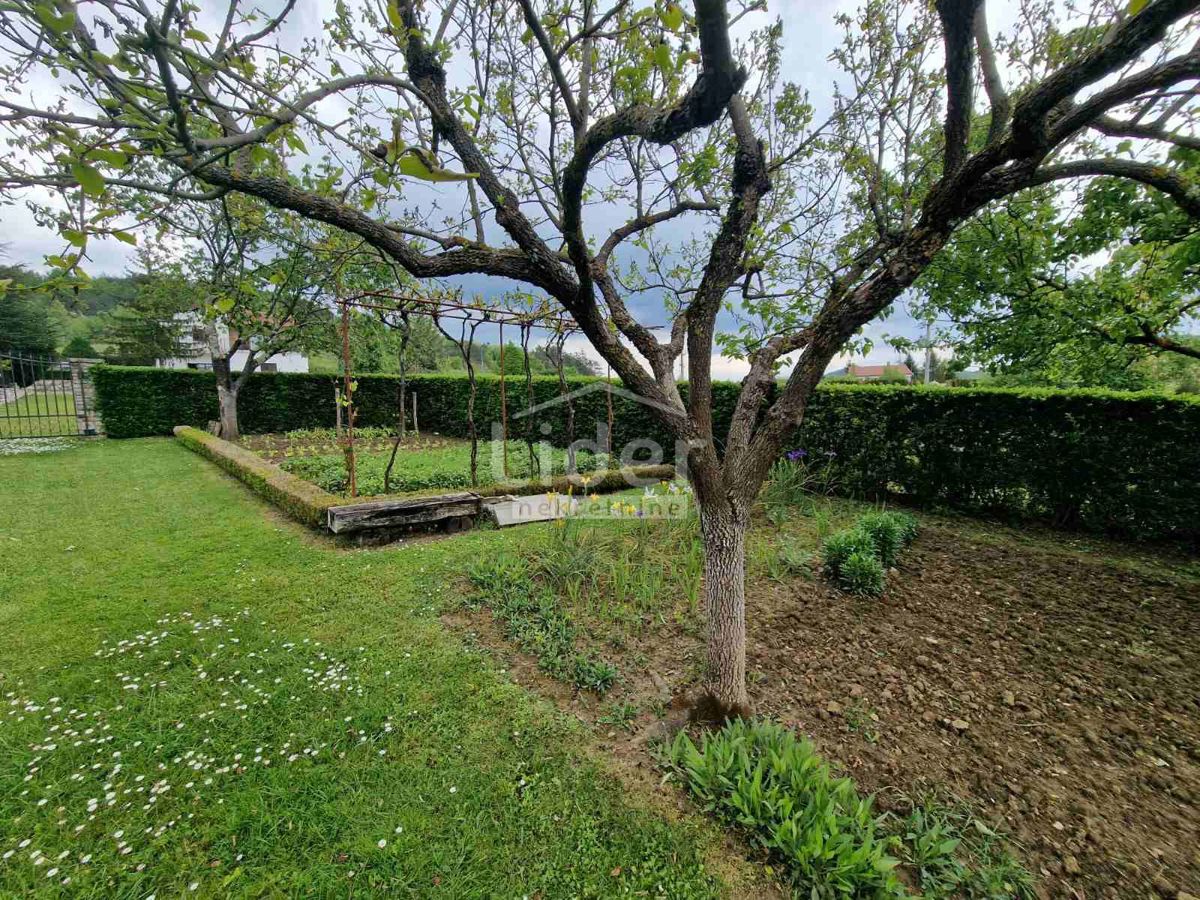 Hiša Zarečje, 196m2