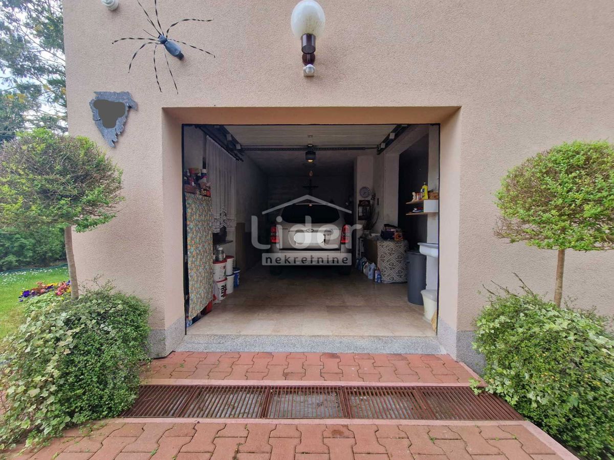 Hiša Zarečje, 196m2