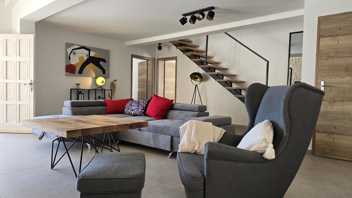 Hiša Jadranovo, 200m2