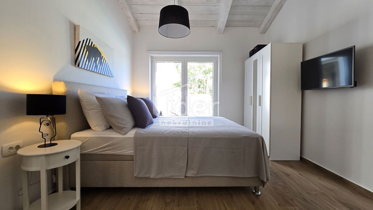 Hiša Jadranovo, 200m2