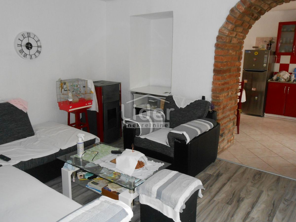 Hiša Zvoneća, 236m2