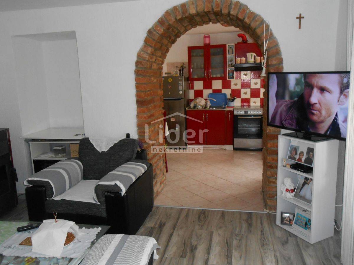 Hiša Zvoneća, 236m2