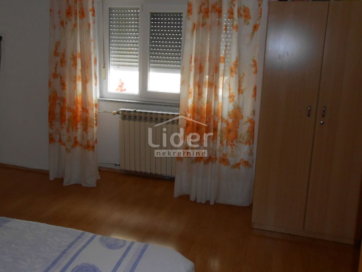 Hiša Zvoneća, 236m2