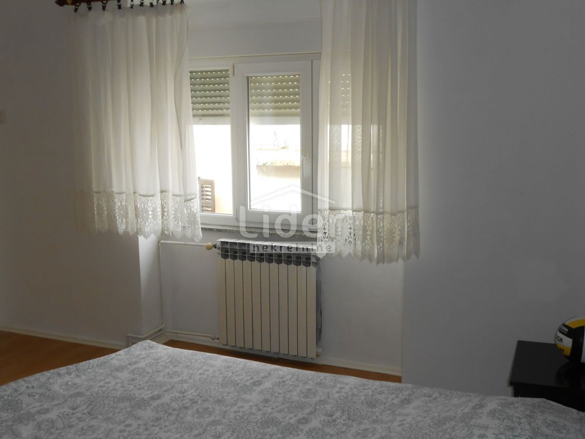 Hiša Zvoneća, 236m2