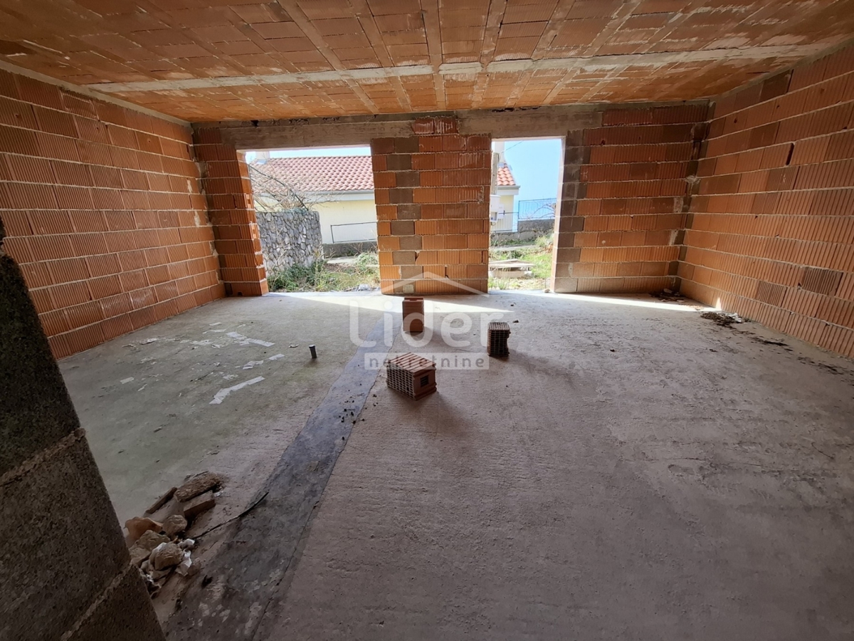 Hiša Kostrena, 180m2