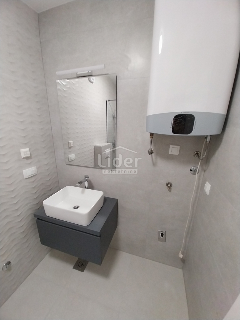 Apartma Novalja, 69m2