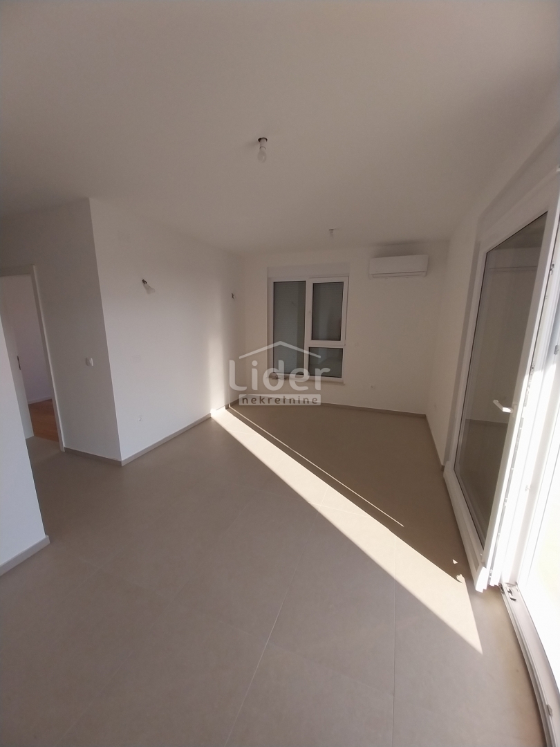 Apartma Novalja, 69m2