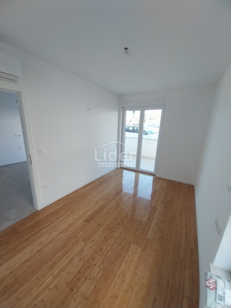 Apartma Novalja, 69m2