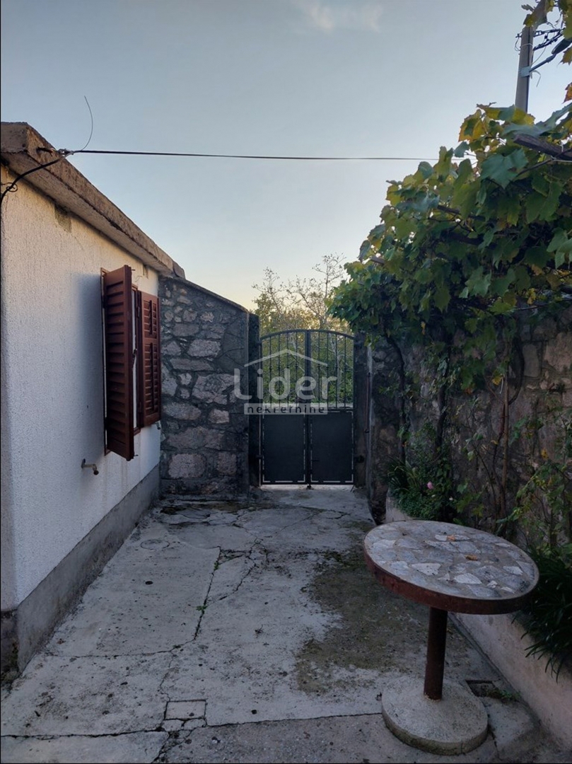 Hiša Grižane-Belgrad, 90m2