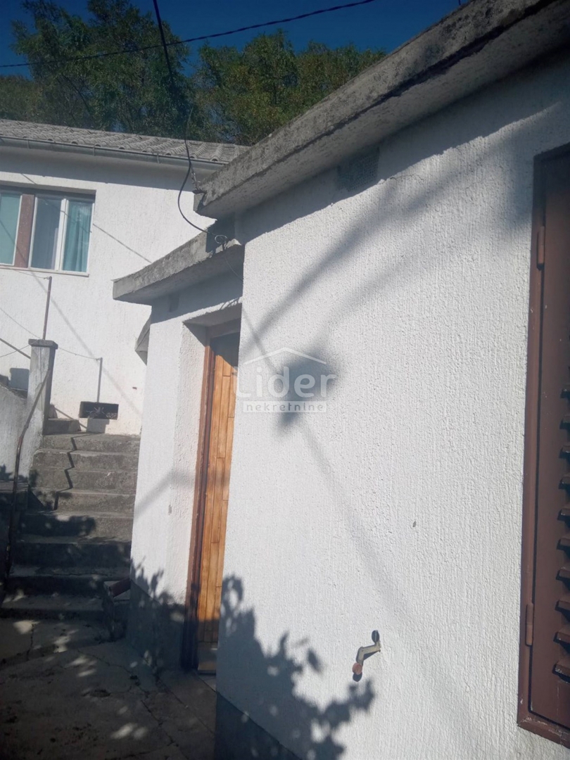 Hiša Grižane-Belgrad, 90m2