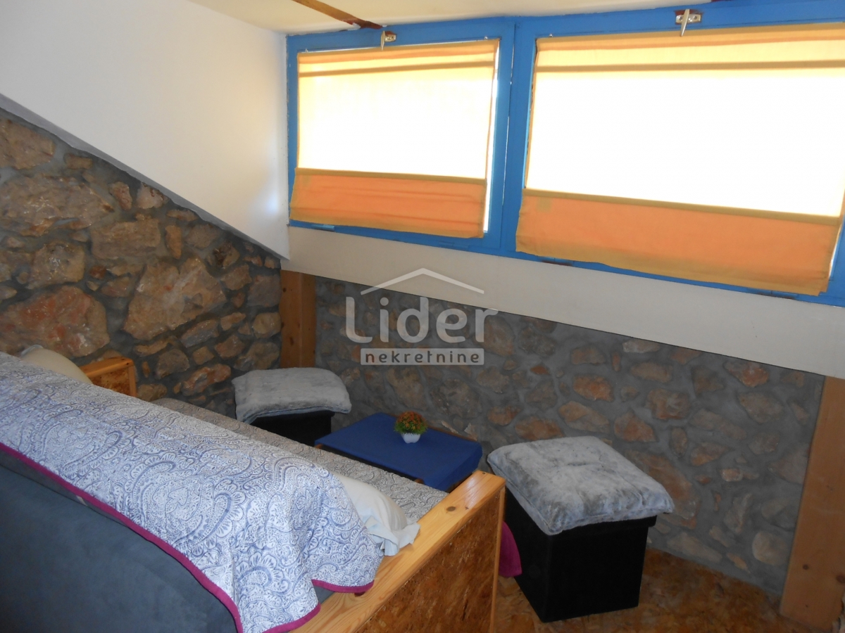 Hiša Grižane-Belgrad, 210m2