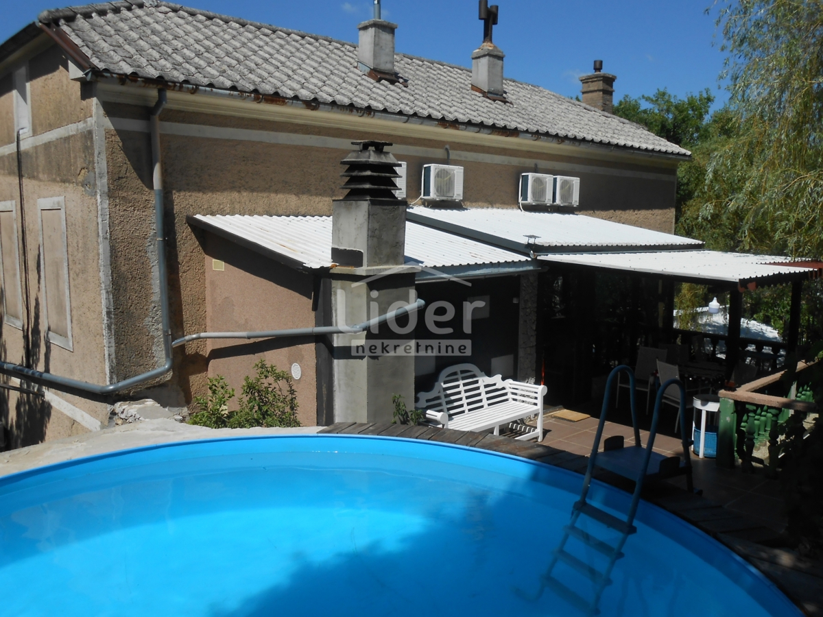 Hiša Grižane-Belgrad, 210m2