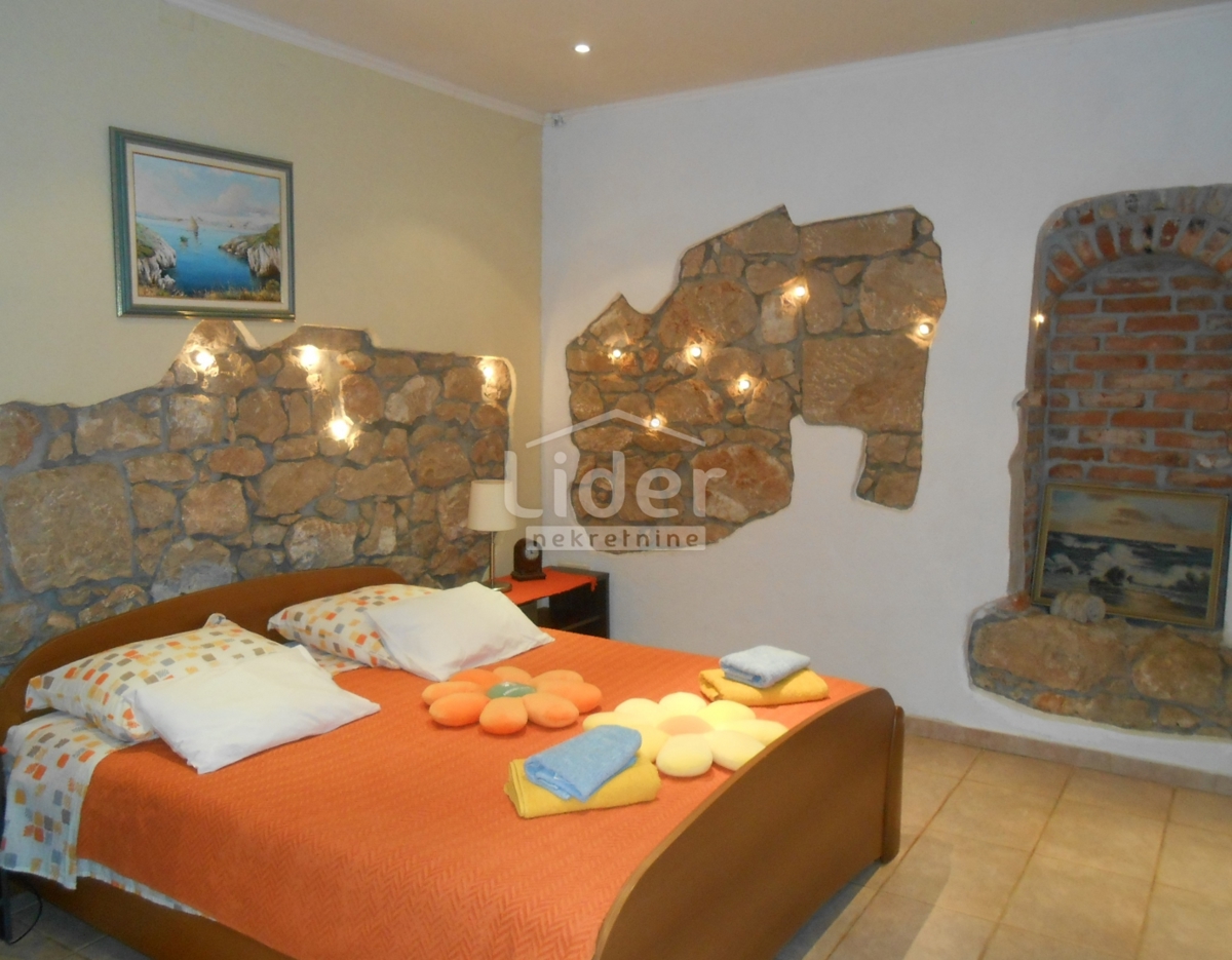 Hiša Grižane-Belgrad, 210m2