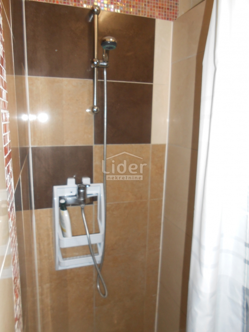 Hiša Grižane-Belgrad, 210m2