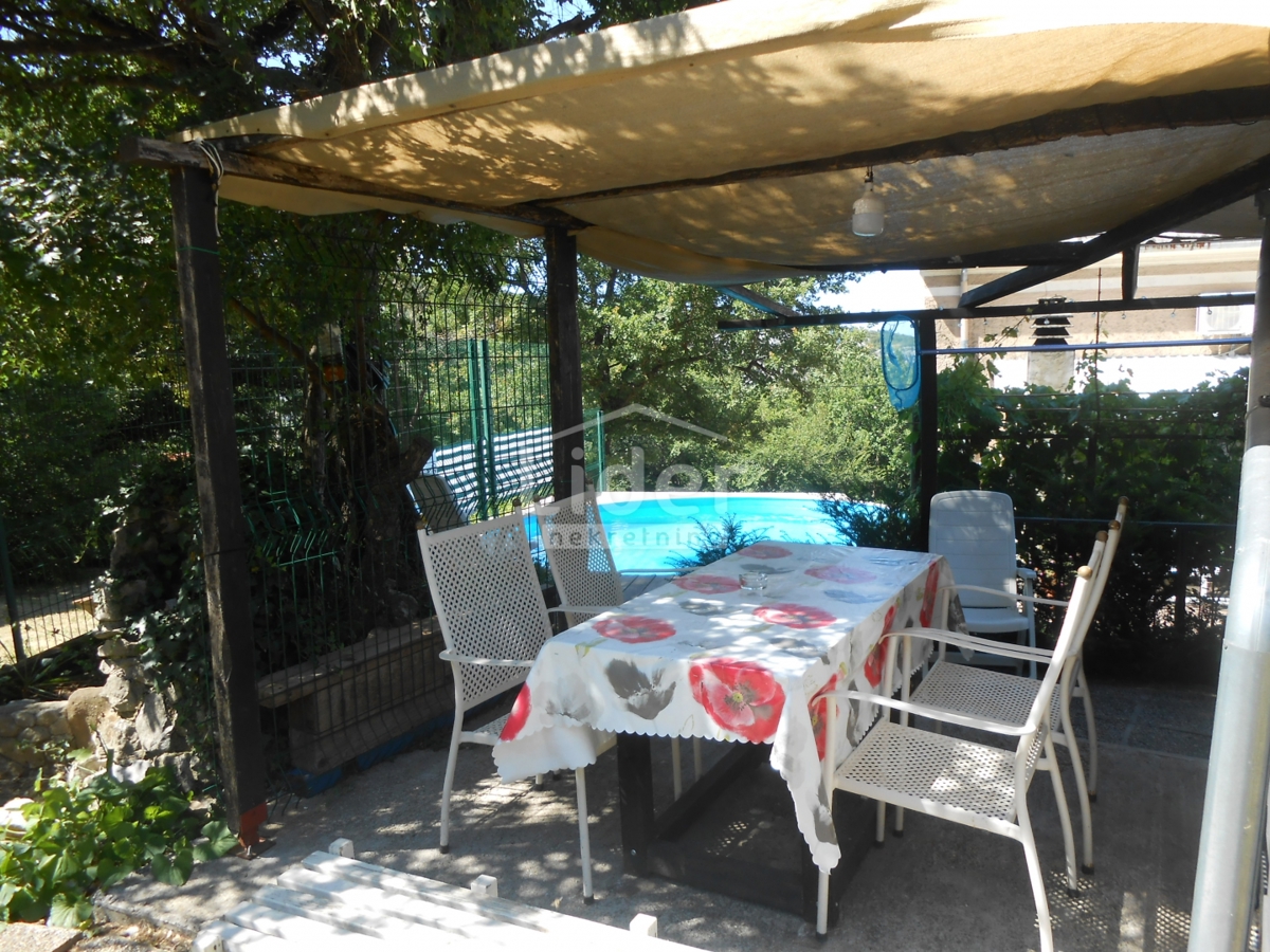 Hiša Grižane-Belgrad, 210m2