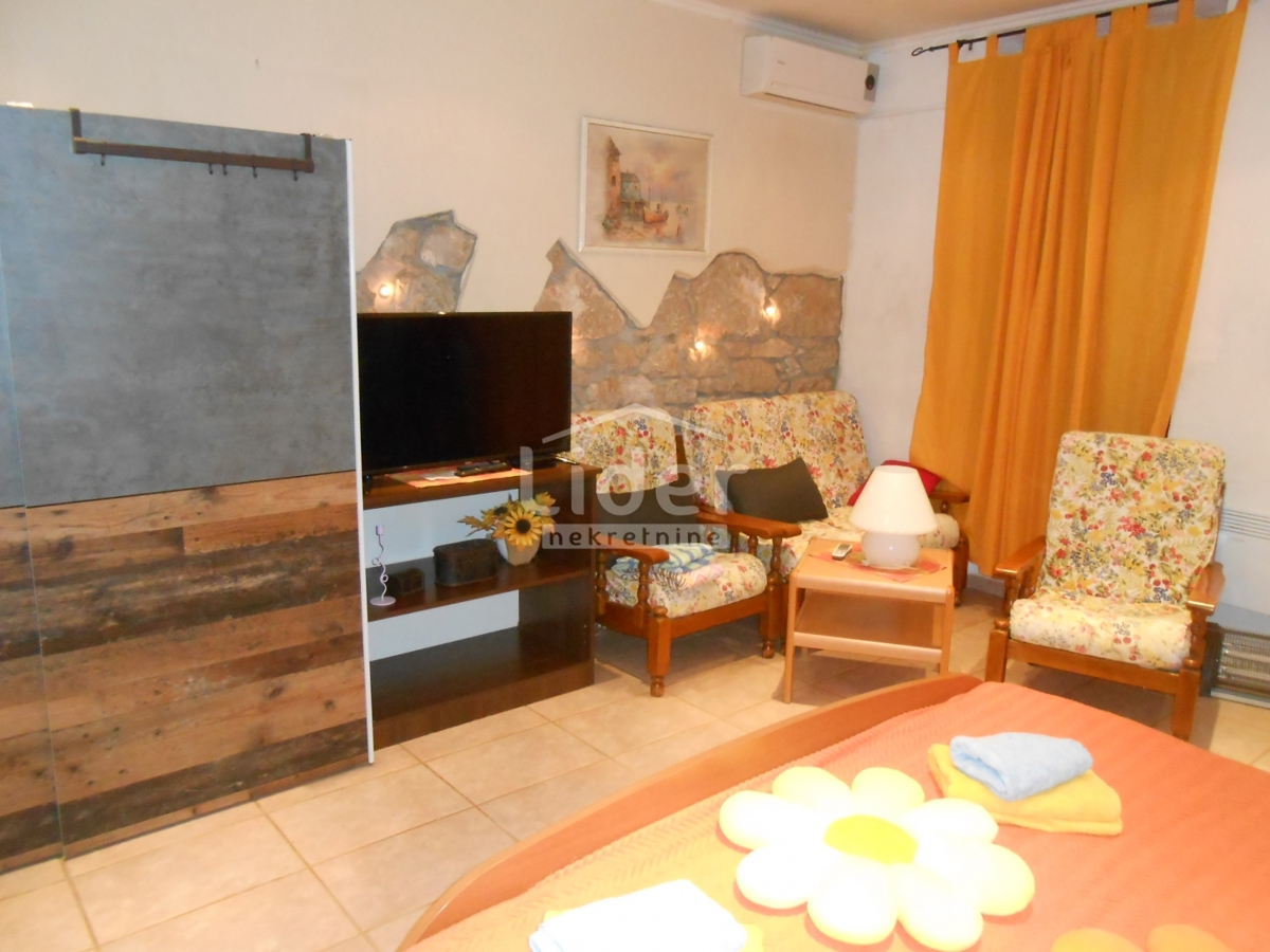 Hiša Grižane-Belgrad, 210m2