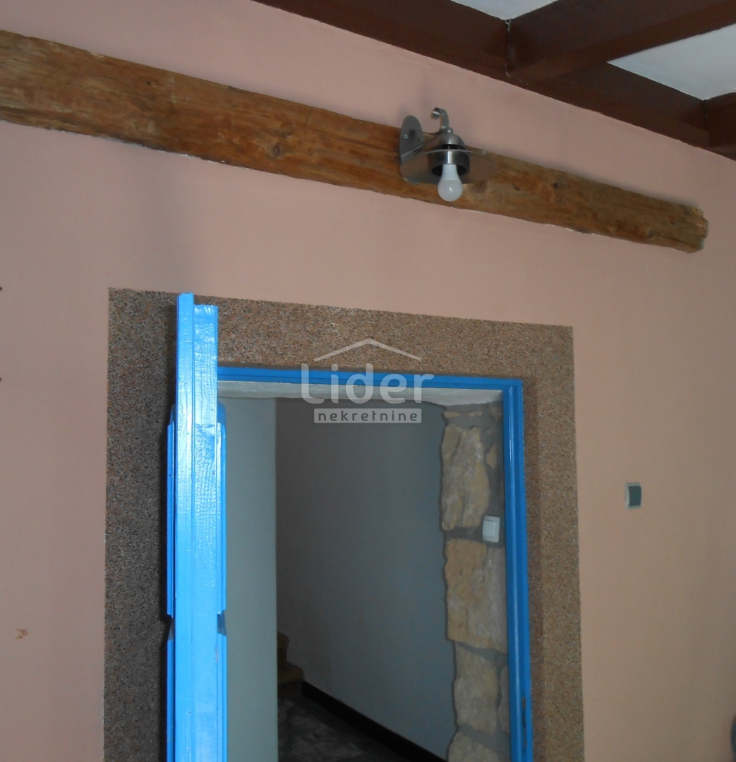 Hiša Grižane-Belgrad, 210m2