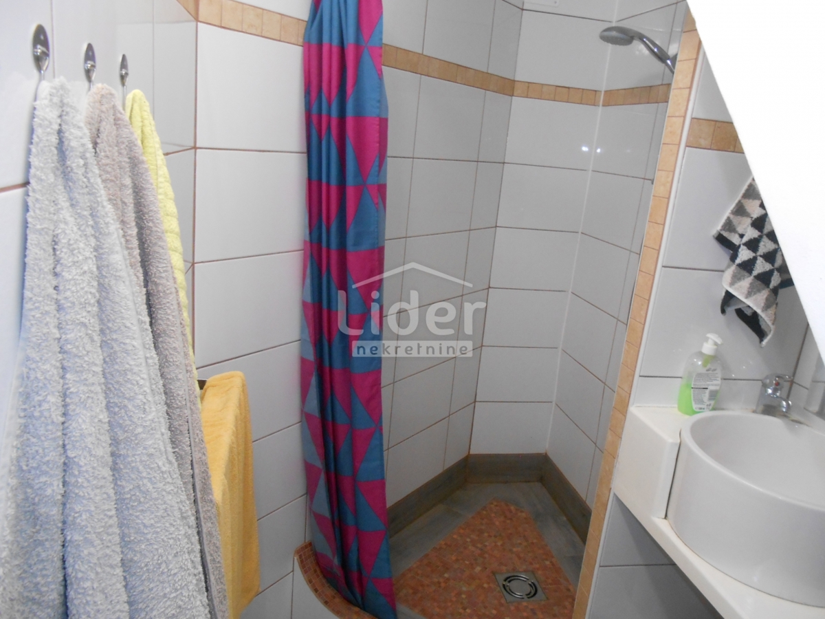 Hiša Grižane-Belgrad, 210m2