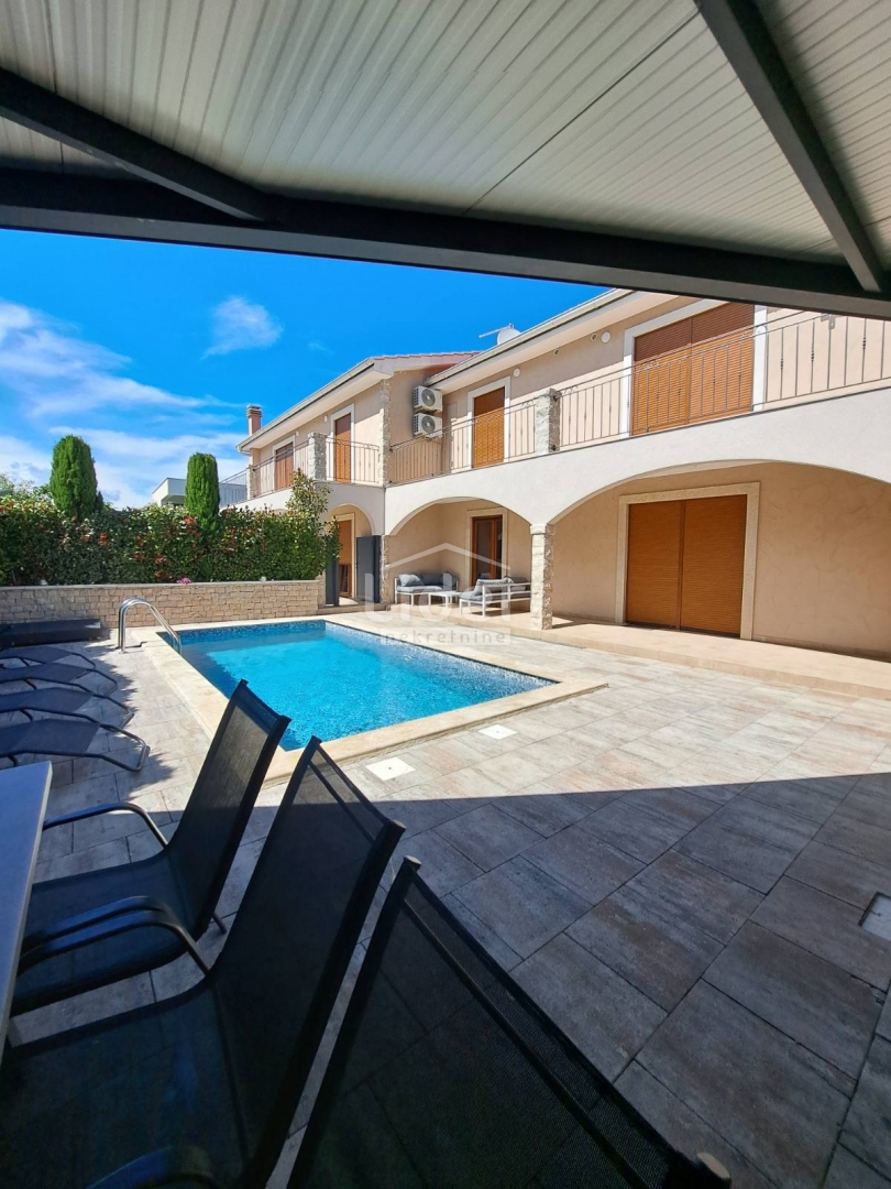 Hiša Linardići, 200m2