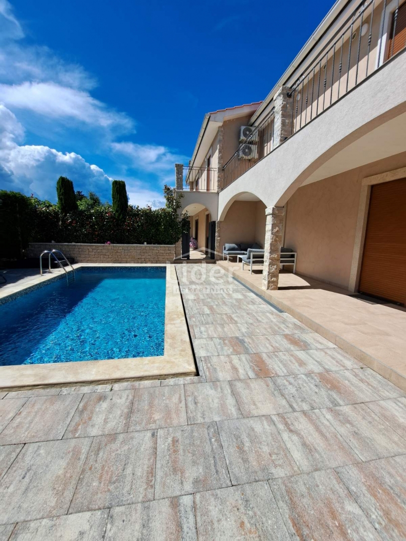 Hiša Linardići, 200m2