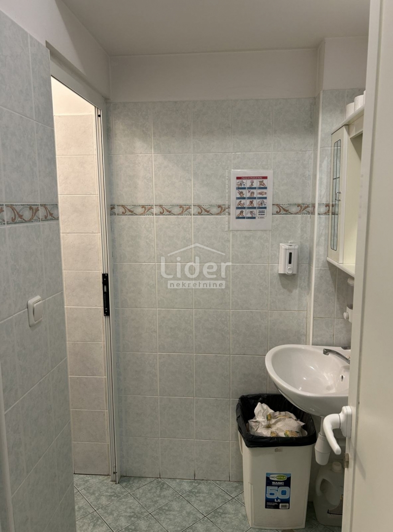 Poslovni prostor Škurinje, 325m2