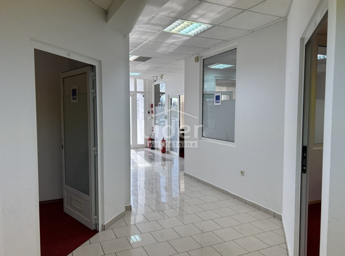 Poslovni prostor Škurinje, 325m2