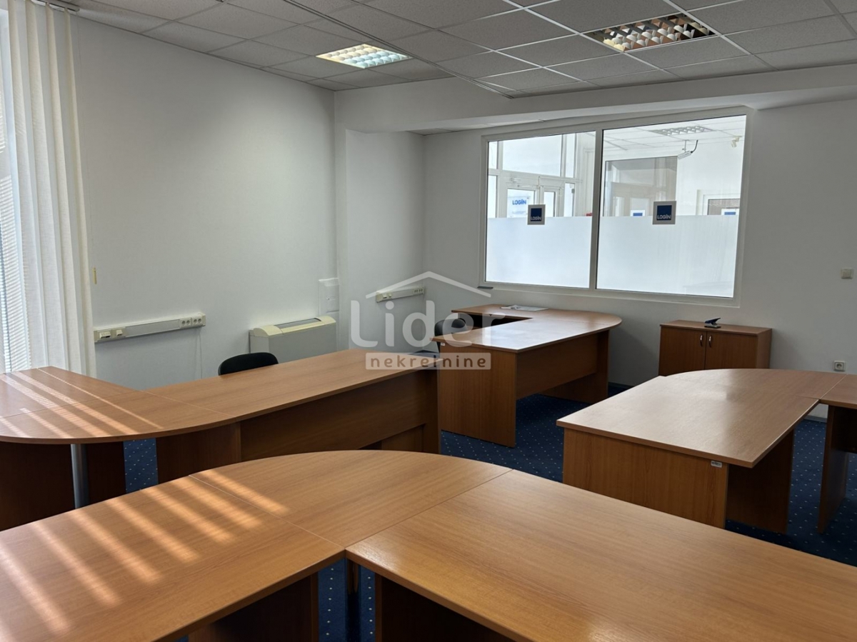 Poslovni prostor Škurinje, 325m2