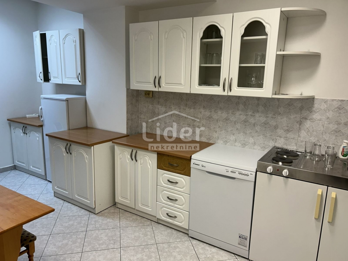 Poslovni prostor Škurinje, 325m2