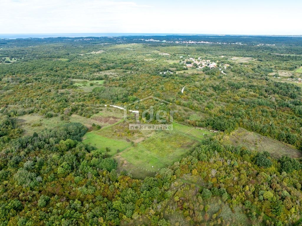 Zemljišče Kirmenjak, 4527m2