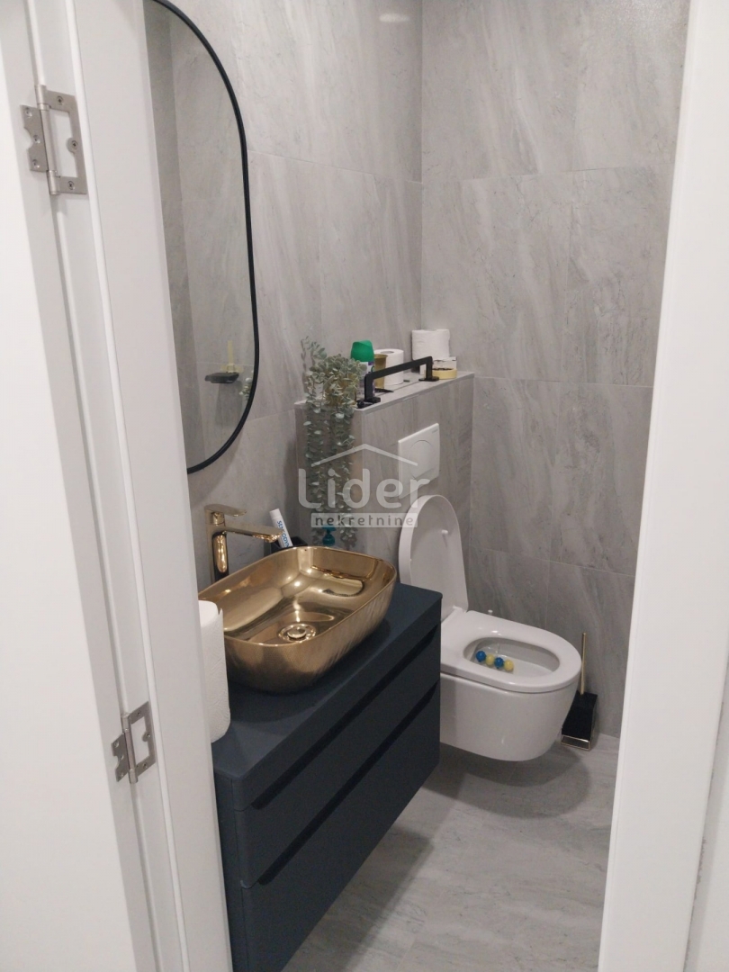 Hiša Opatija - Centar, 153m2