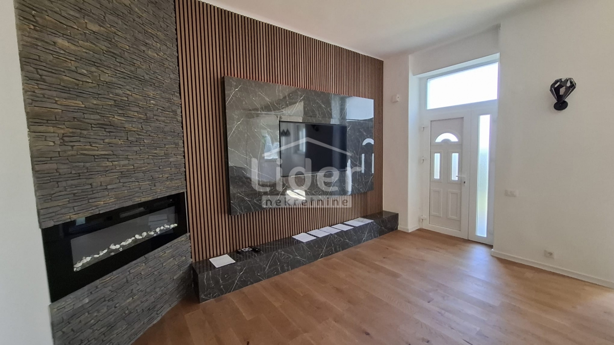 Hiša Opatija - Centar, 153m2