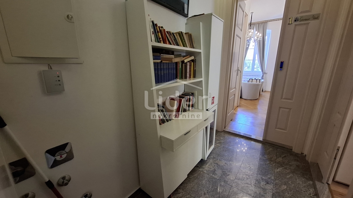 Stanovanje Centar, Rijeka, 80m2