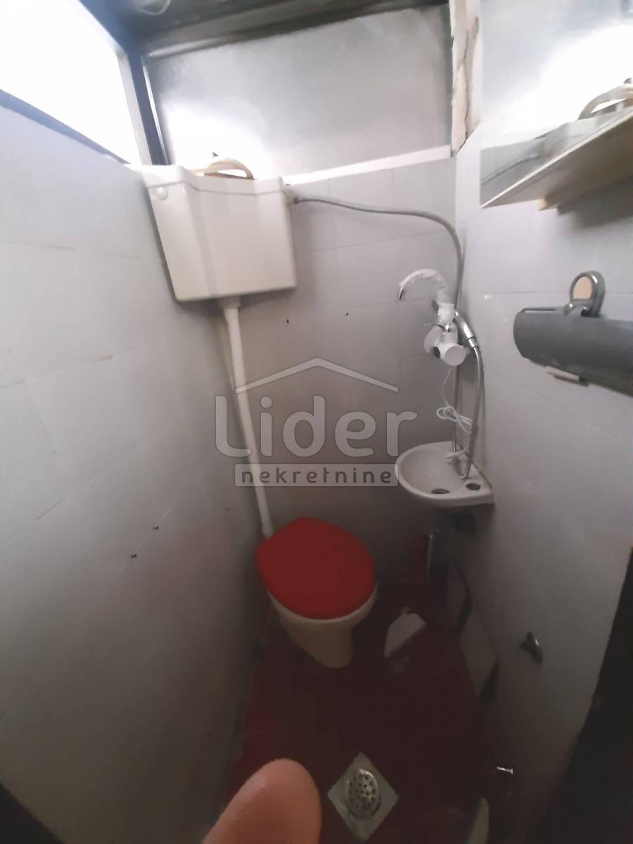 Poslovni prostor Krnjevo, 15m2