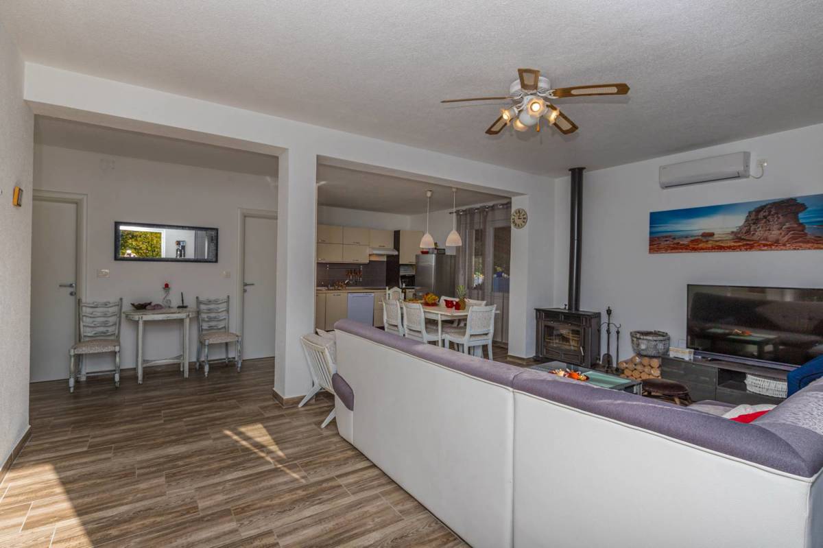 Hiša Crikvenica, 170m2