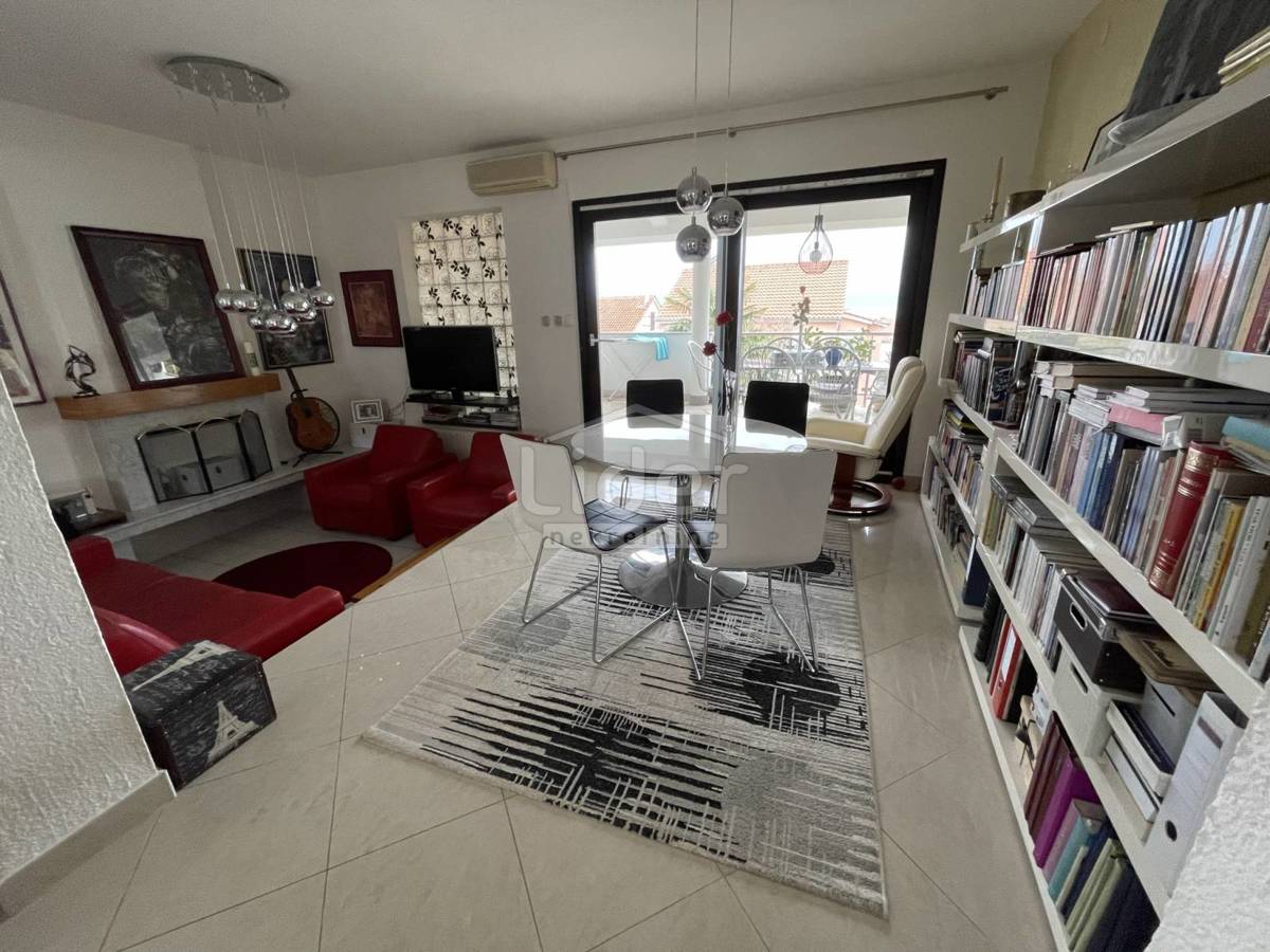 Hiša Malinska, 300m2