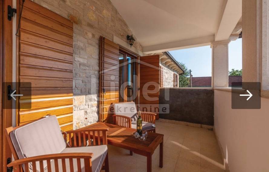 Hiša Juršići, 240m2