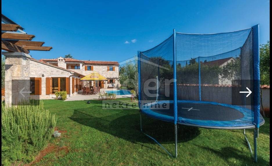 Hiša Juršići, 240m2