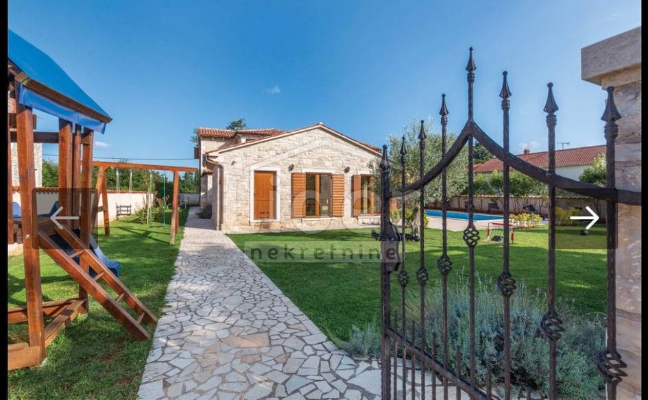 Hiša Juršići, 240m2