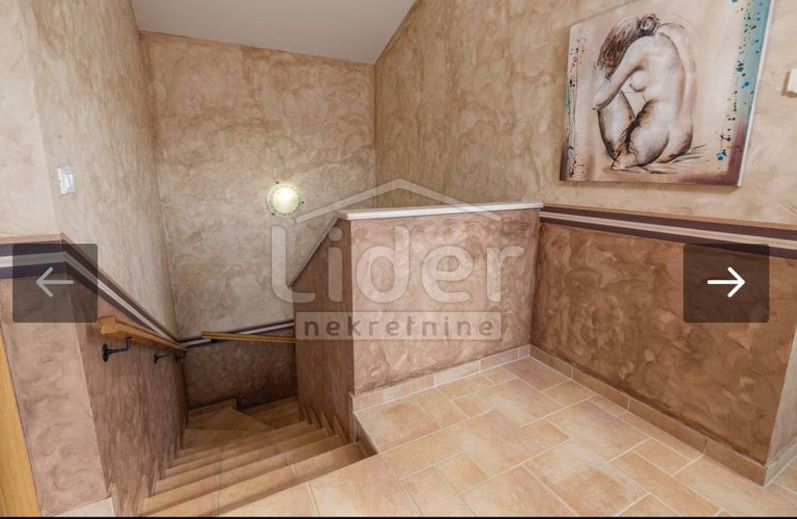 Hiša Juršići, 240m2