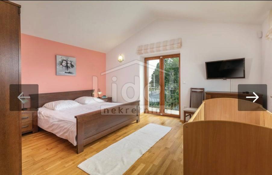 Hiša Juršići, 240m2