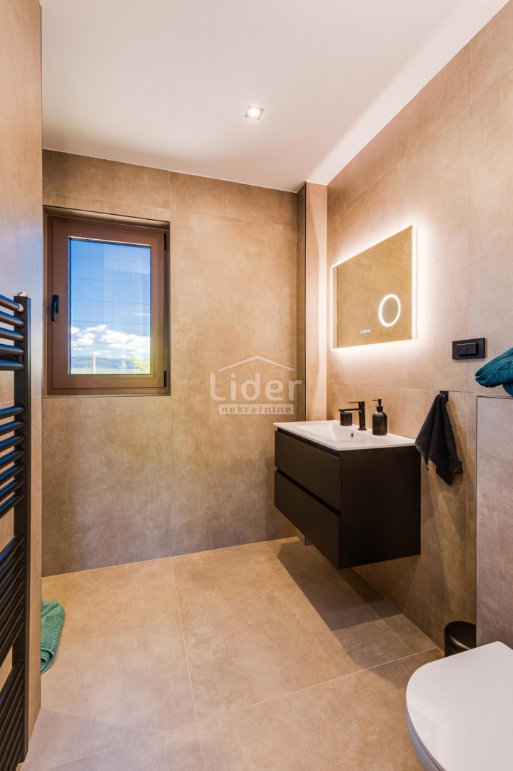 Hiša Lakmartin, 140m2