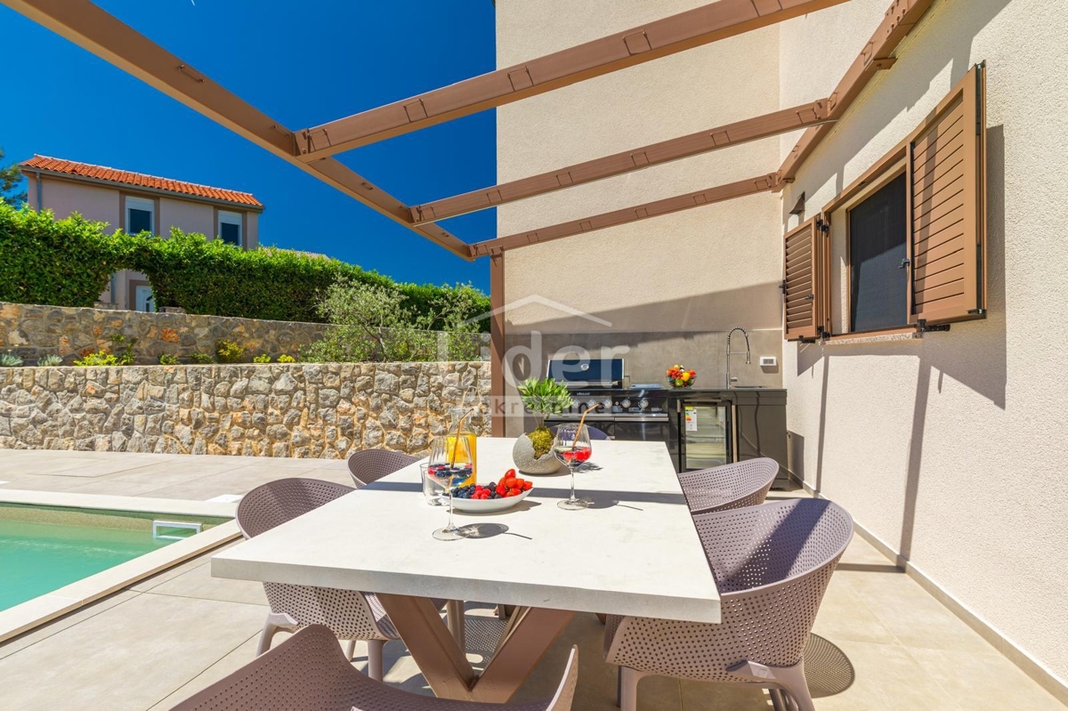 Hiša Lakmartin, 140m2