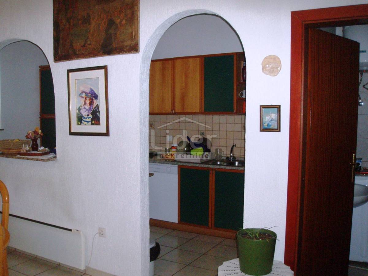 Hiša Rešetari, 120m2