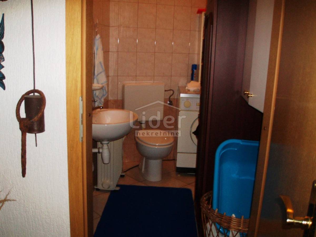 Hiša Rešetari, 120m2